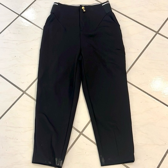 Leggings, Elastic Waist, Spandex/Nylon, Black, Excellent Condition, Size Medium - Picture 4 of 11